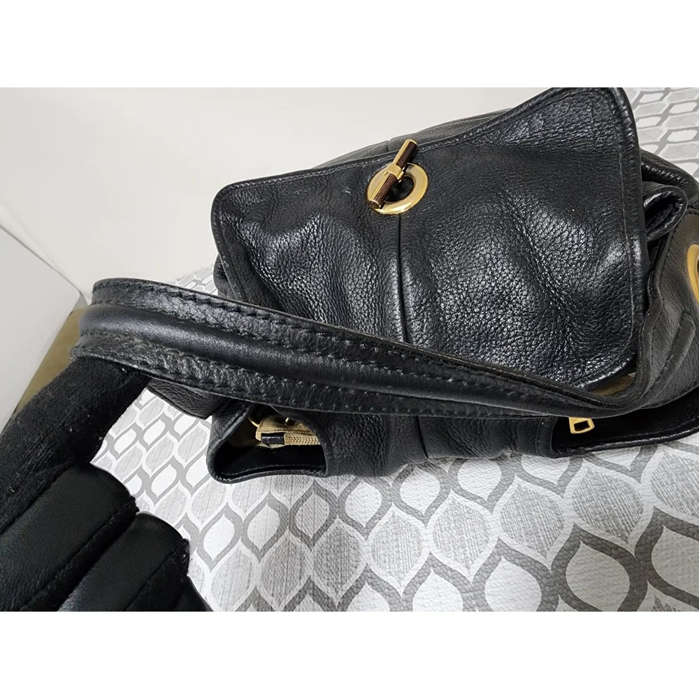 Yves Saint Laurent Vintage Capri Grain Leather Hobo Bag Black